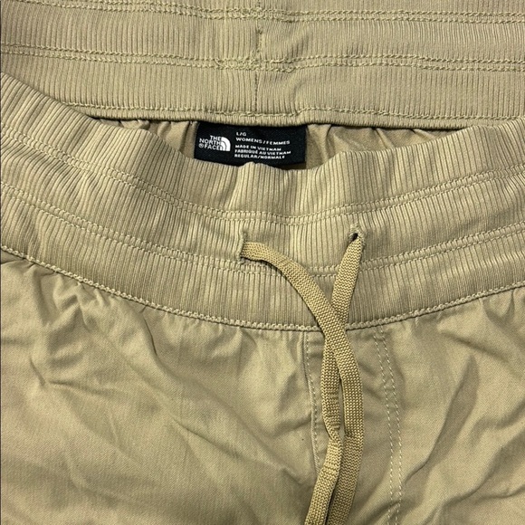 The North Face Women's Tan Shorts - Picture 2 of 4